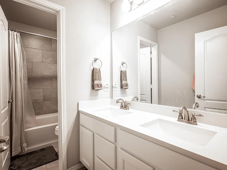 2204 Greystone Dr — Photo 21