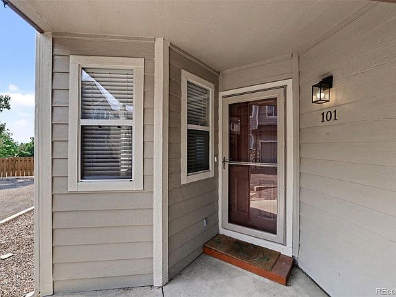 4th image of 4286 S Eldridge Street #101