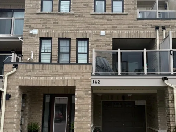 142 King William Way, Clarington, ON L1C 7E8