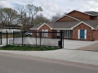 1010 Carby Rd, Houston, TX 77037