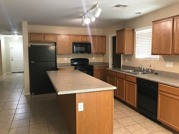 3rd image of 7273 W Aurelius Ave