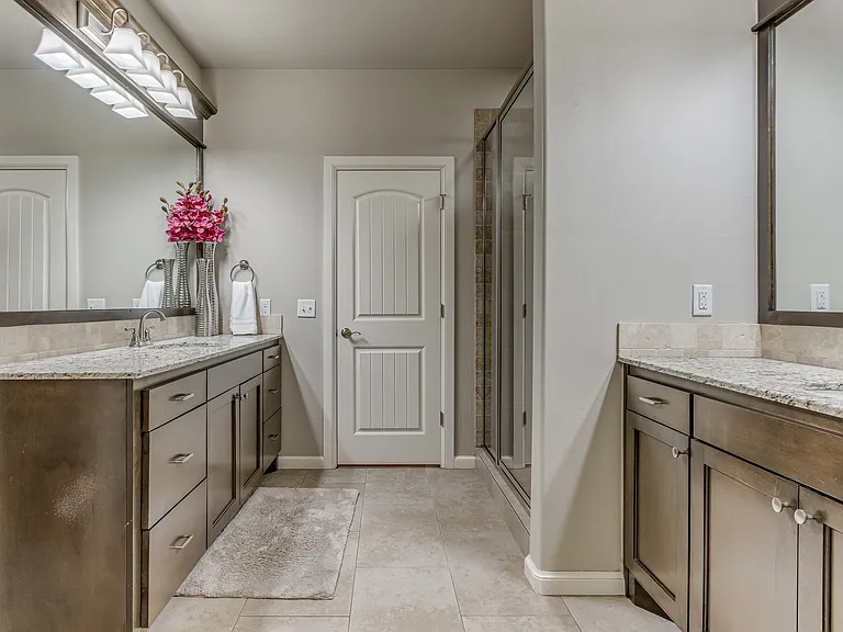 2700 Tranquilo Ln — Photo 20