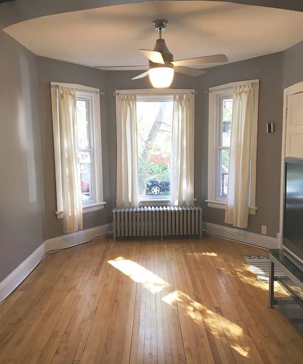 1st image of 4047 N Richmond St