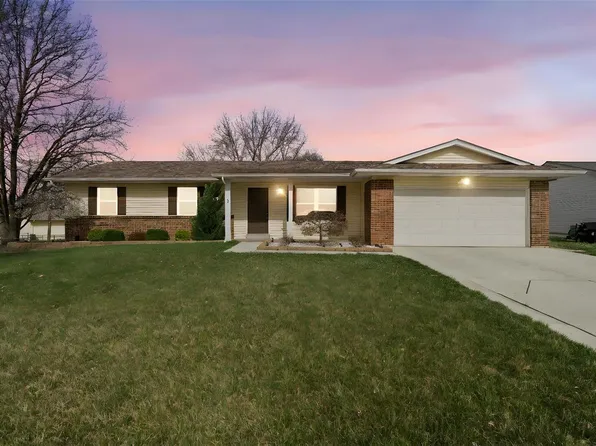 3920 Nugget Dr, Saint Peters, MO 63376