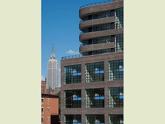 Sold by Stribling | media 3