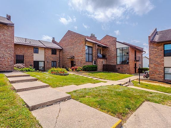2nd image of 9 Stillmeadow Dr