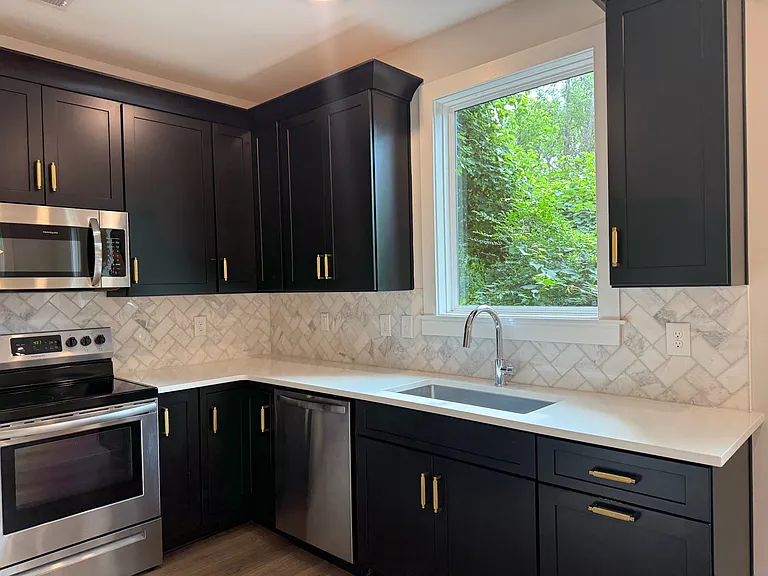 801 Cherokee Ave #8 — Photo 10