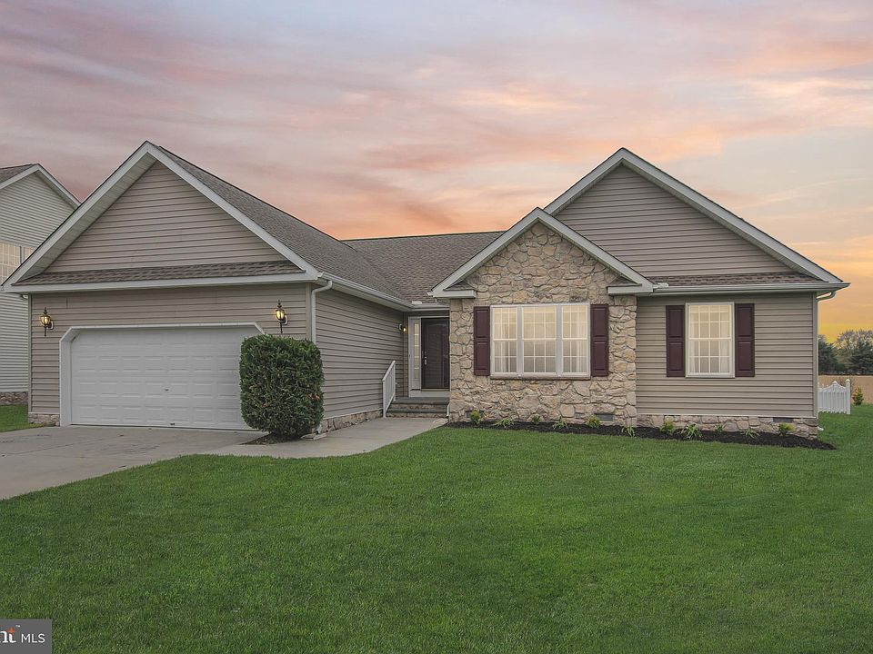 1st image of 103 William Ross Ln