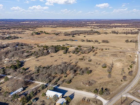 4th image of Private Road 2643 #2643