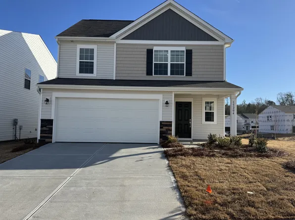 15204 Windy Plains Rd, Charlotte, NC 28262