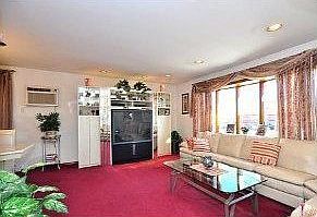 2nd image of 80 Phipps Ave