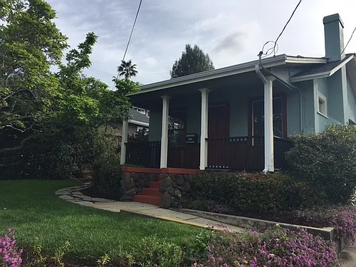 1599 James Ave Photo 1