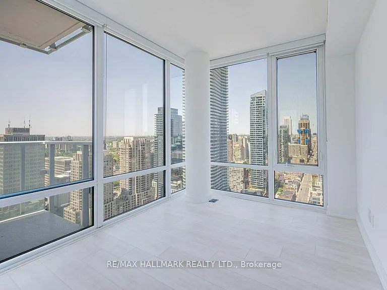 501 Yonge St #3202 — Photo 16