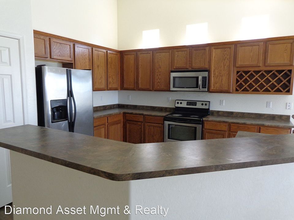 2nd image of 29971 W Fairmount Ave