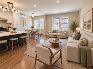 22-42 47th St #2, Astoria, NY 11105