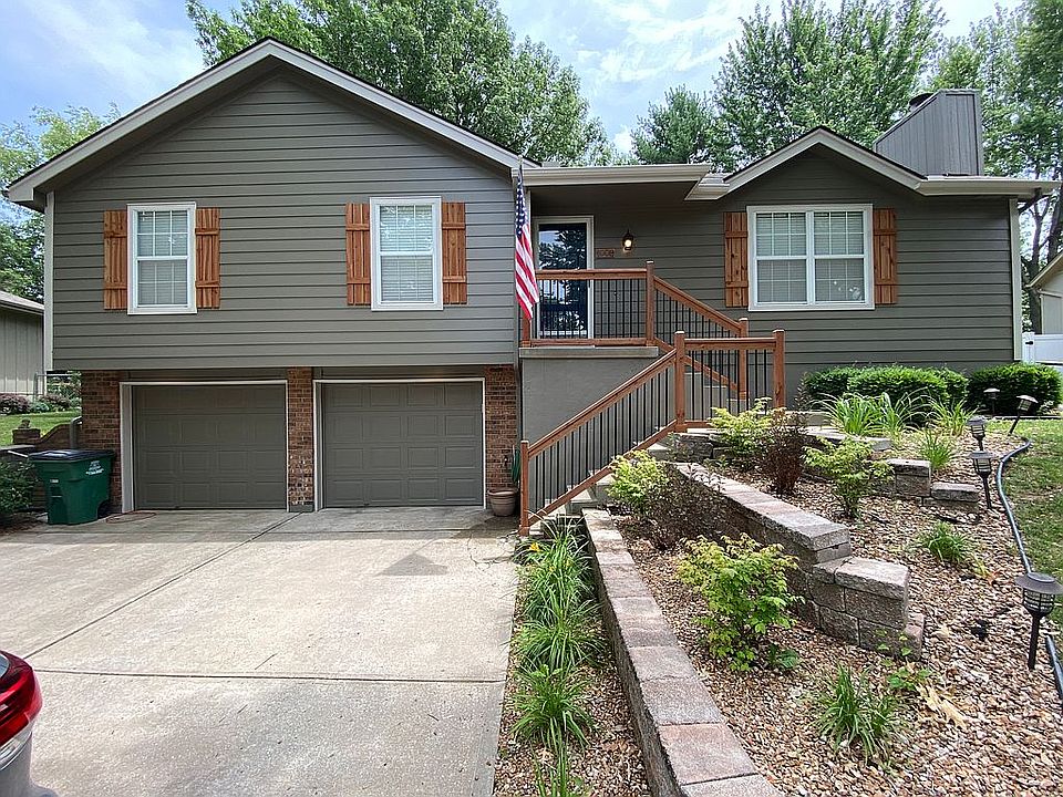 1st image of 1008 SW Southgate Dr
