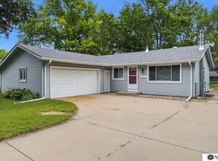 5230 S 50th St, Lincoln, NE 68516