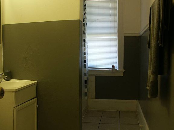 5th image of 2326 N 1st St