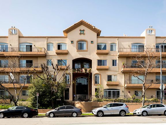 2nd image of 1255 Federal Ave APT 103