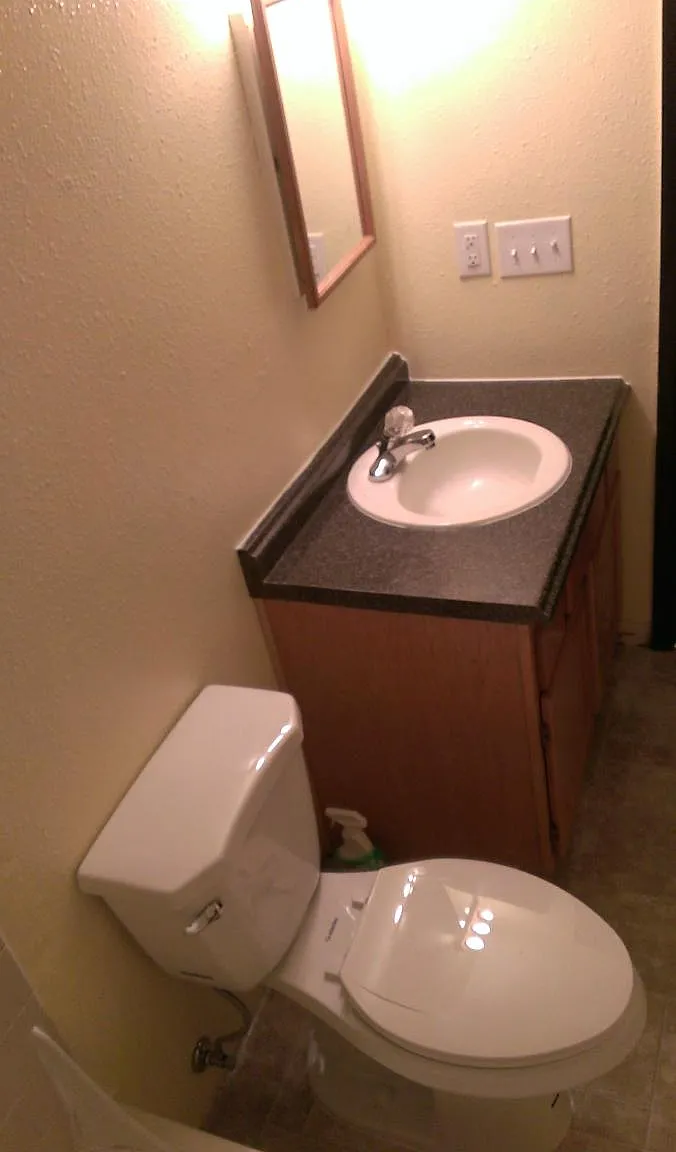 2 bed, 806 sqft, $1,550 — Photo 4