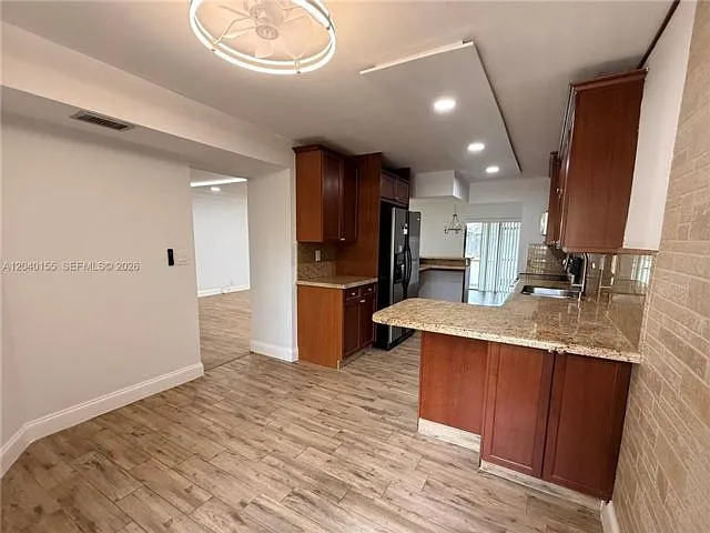 9717 N New River Canal Rd — Photo 6