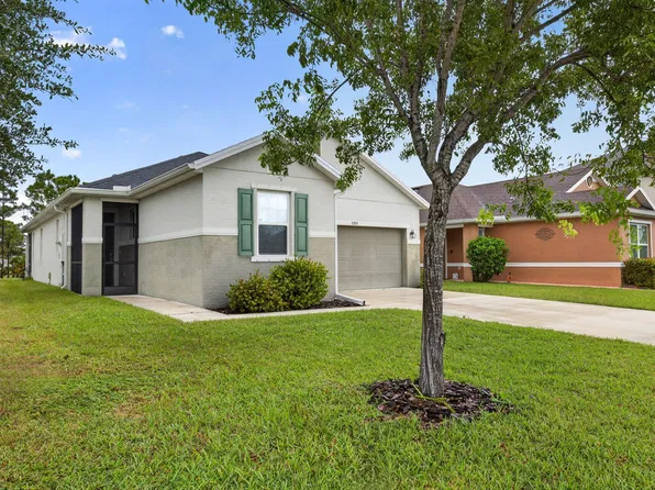 5395 NW Pine Trail Circle, Port St Lucie, FL 34983