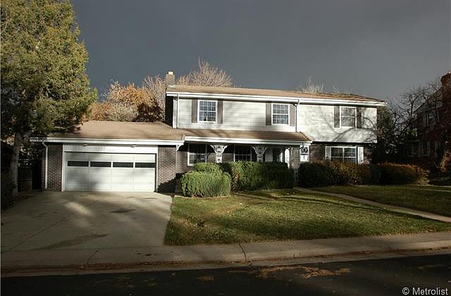 1st image of 3810 S Hillcrest Dr