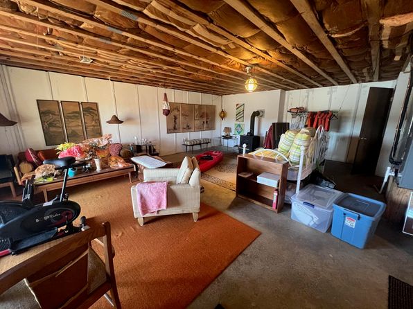 1104 Pearl Dr, Horseshoe Bend, AR 72512