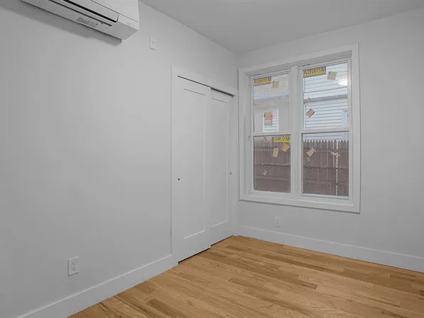 679 East 221st Street image 15 of 30