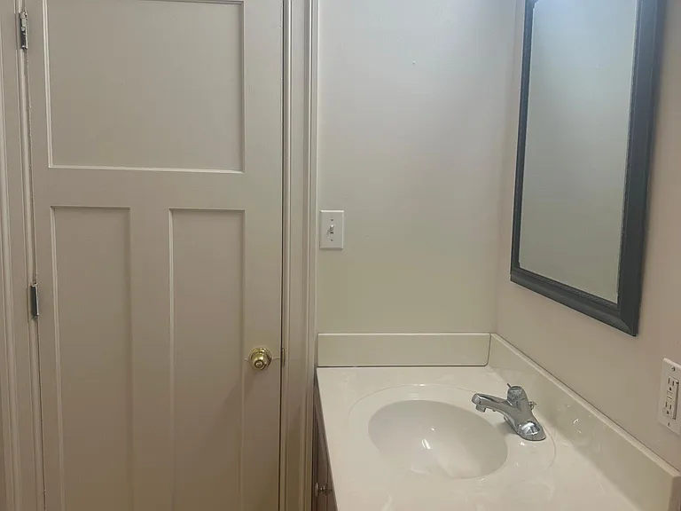 130 Linden St #1 — Photo 8