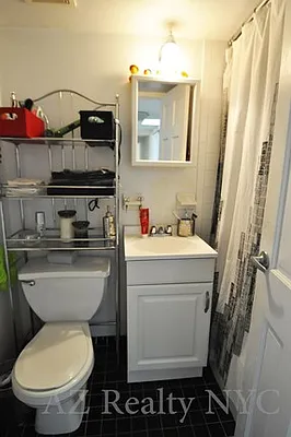 Rented by FirstService Realty (legacy) | media 4