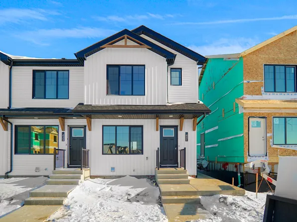423 Aster Dr, Edmonton, AB T6T 2N8