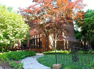 521 Donne Ave, Saint Louis, MO 63130