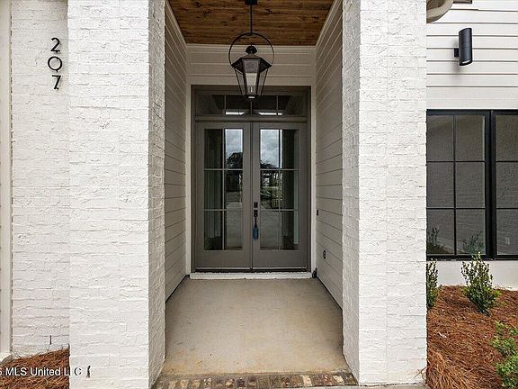 4th image of 207 Welchshire Dr