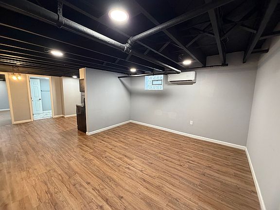 3rd image of 6611 Kennedy Ave #208535AF1