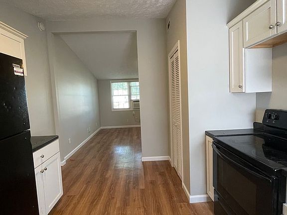 5th image of 921 Haverford Dr