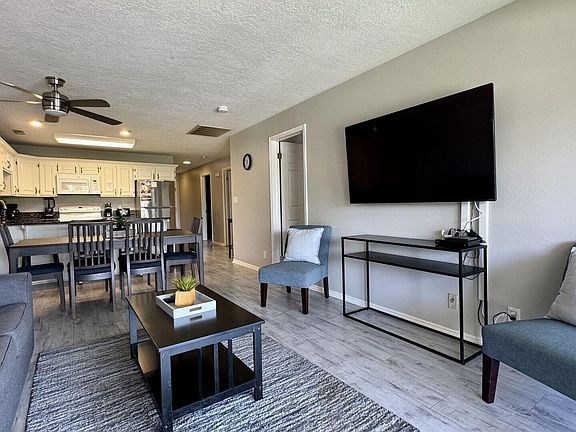 5th image of 1845 W Canyon View Dr APT 1426