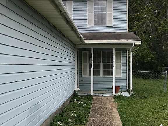 3rd image of 4656 Petra Cir