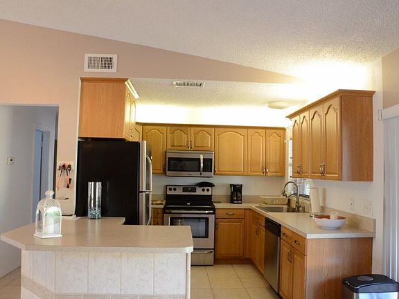 5th image of 2073 SW Monterrey Ln