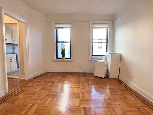 Rented by Brown Harris Stevens | media 30