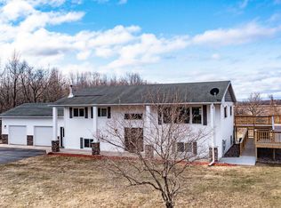 E2547 White Tail Trl, Waupaca, WI 54981