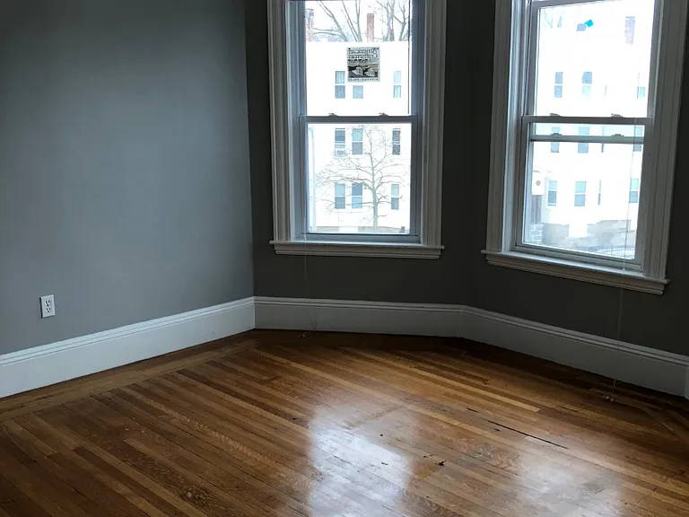 122 Calumet St #2 — Photo 7