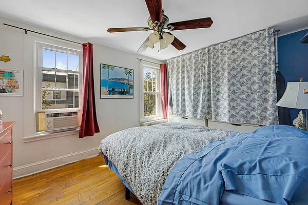 Sold by Compass | media 6