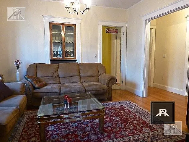 2A Claflin Rd #2 — Photo 2
