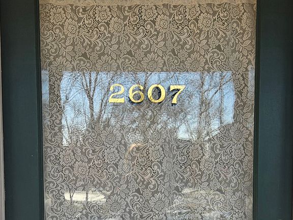 2nd image of 2607 N Franklin St #2