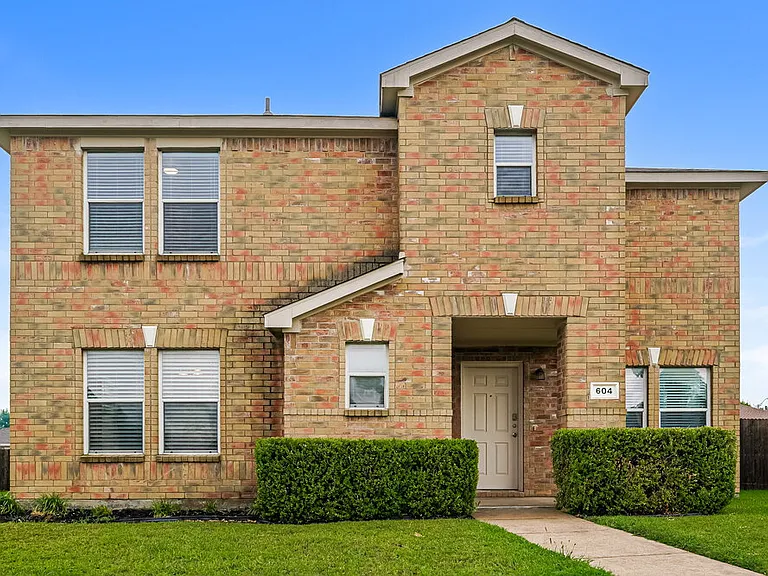 604 Snowy Orchid Ln — Photo 1