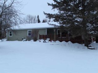 4509 Wagon Trail Rd, Oshkosh, WI 54904