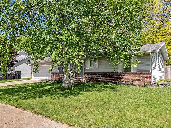3rd image of 606 Brandywine Dr