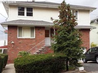 3 Pembroke Way, Palisades Park, NJ 07650