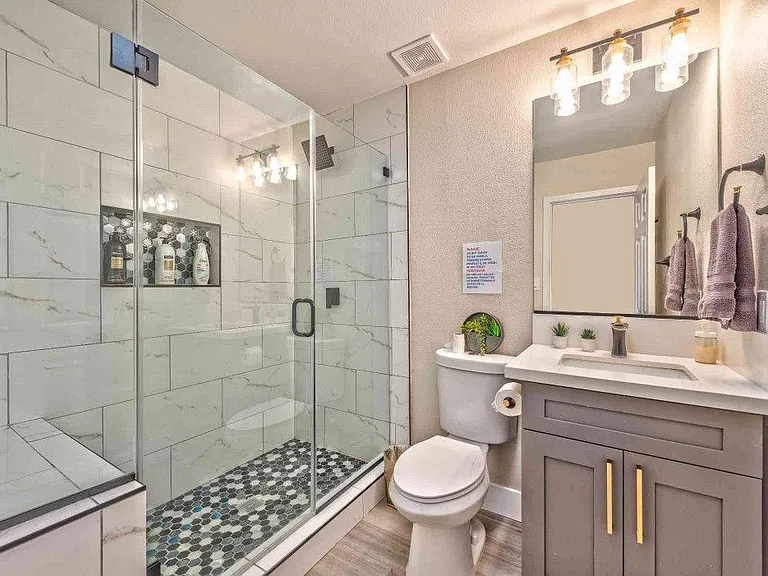bathroom #1